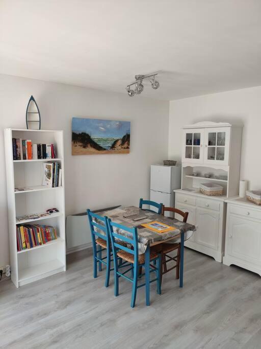 Ferienhaus Maison Dans Calme Avec Piscine Chauffee
